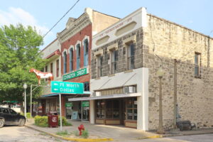 old rock saloon hillsboro texas historic 300x200